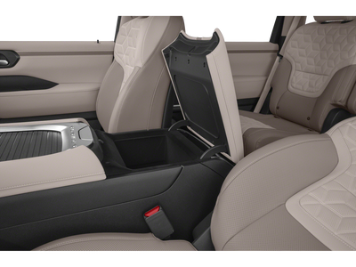 2025 Nissan Armada Platinum