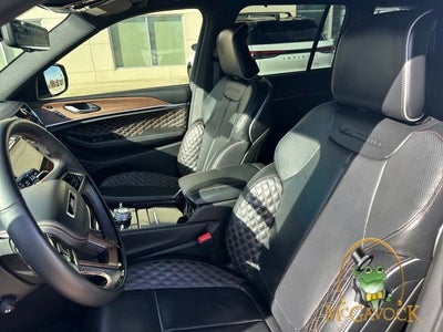 2023 Jeep Grand Cherokee Summit