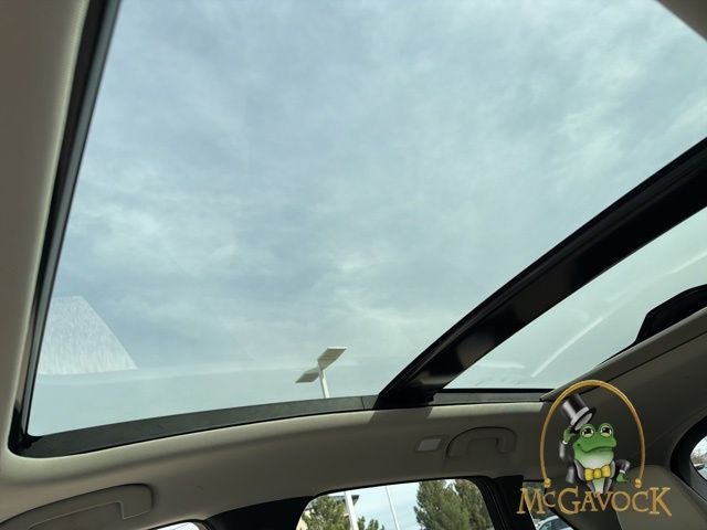 2022 INFINITI QX50 LUXE