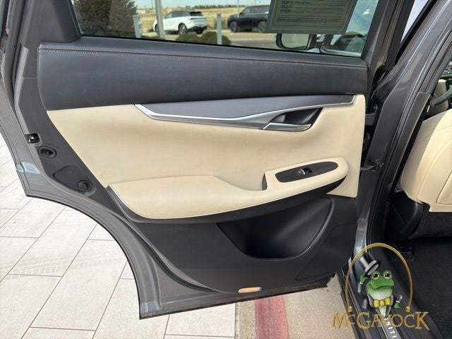 2022 INFINITI QX50 LUXE