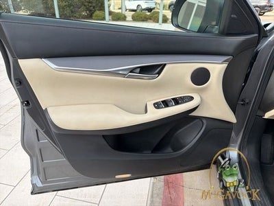 2022 INFINITI QX50 LUXE