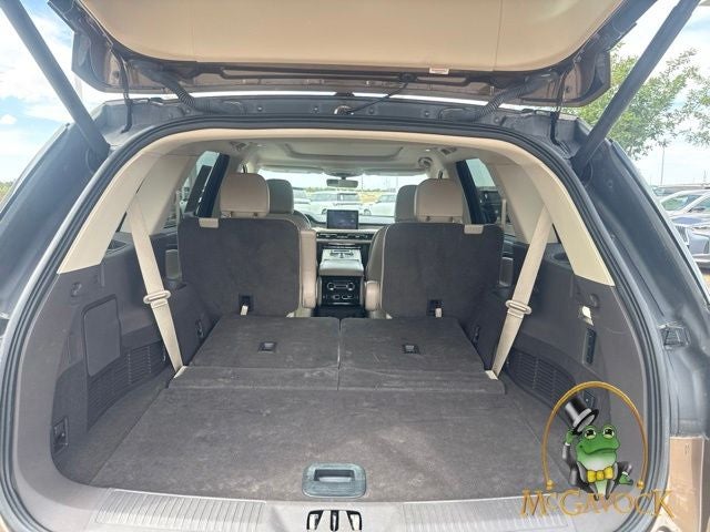 2022 Lincoln Aviator Standard