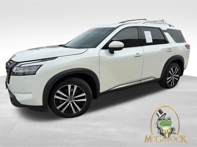 2024 Nissan Pathfinder Platinum