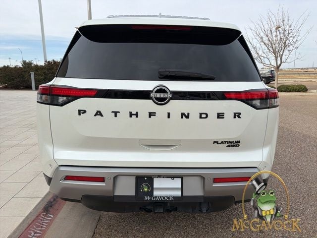 2024 Nissan Pathfinder Platinum