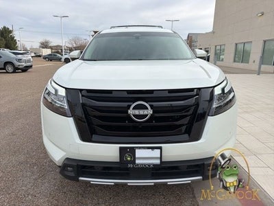 2024 Nissan Pathfinder Platinum