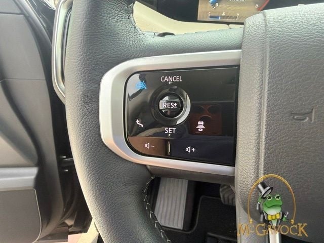 2025 Nissan Armada Platinum