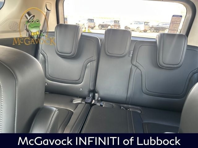 2026 INFINITI QX80 PURE