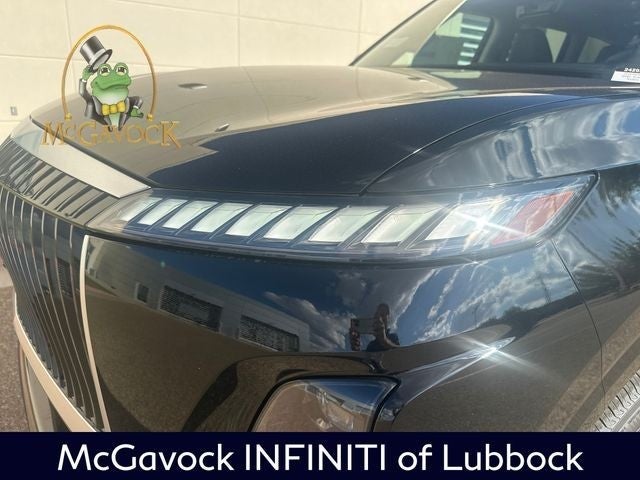 2026 INFINITI QX80 PURE