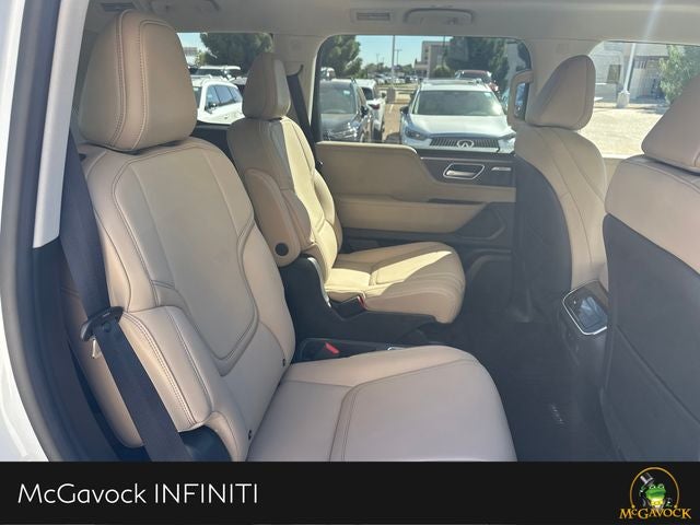 2026 INFINITI QX80 PURE