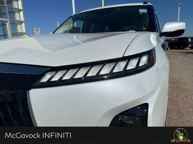 2026 INFINITI QX80 PURE