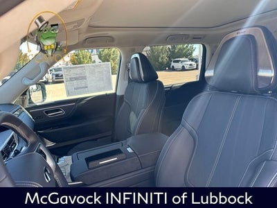 2025 INFINITI QX80 SENSORY