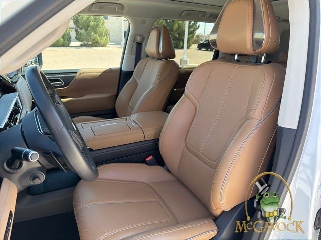 2025 INFINITI QX80 SENSORY