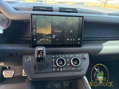 2024 Land Rover Defender 110 Carpathian Edition