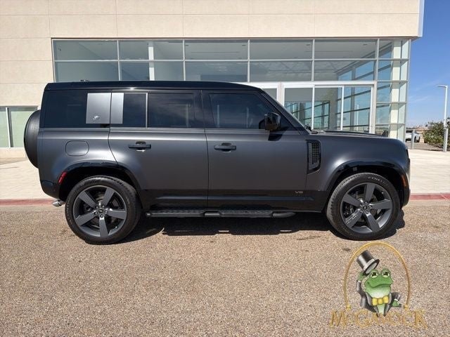 2024 Land Rover Defender 110 Carpathian Edition