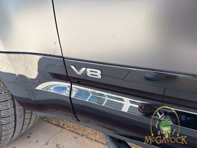 2024 Land Rover Defender 110 Carpathian Edition