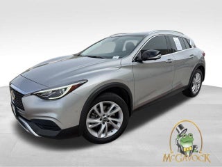 2019 INFINITI QX30 LUXE