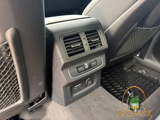 2023 Audi Q5 40 Premium Plus quattro