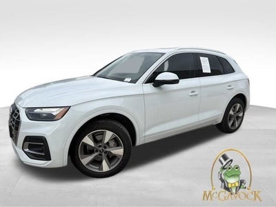 2023 Audi Q5 40 Premium Plus quattro