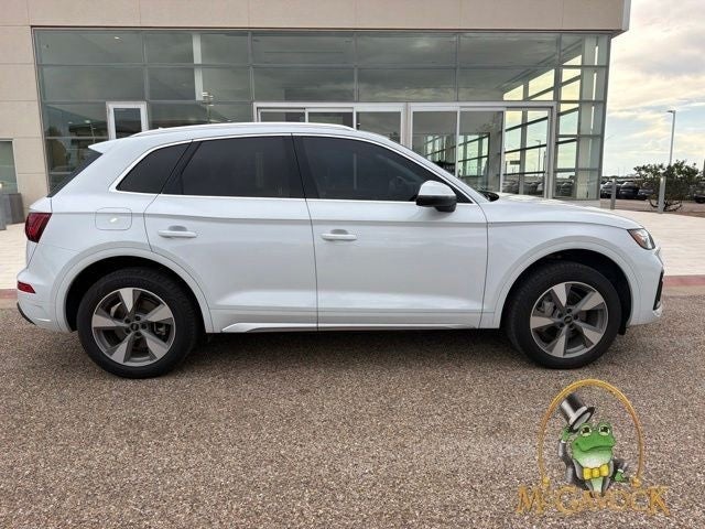 2023 Audi Q5 40 Premium Plus quattro