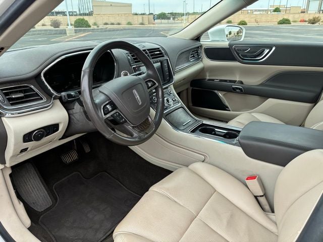 2019 Lincoln Continental Select