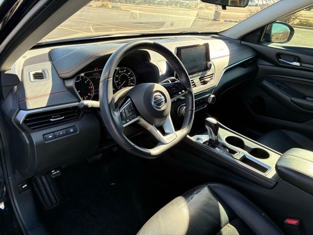 2017 Nissan Maxima Platinum