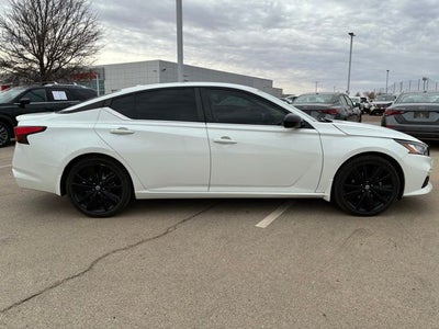 2022 Nissan Altima 2.5 SR