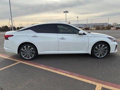 2023 Nissan Altima 2.5 SL