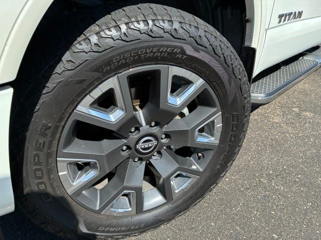 2023 Nissan Titan Platinum Reserve