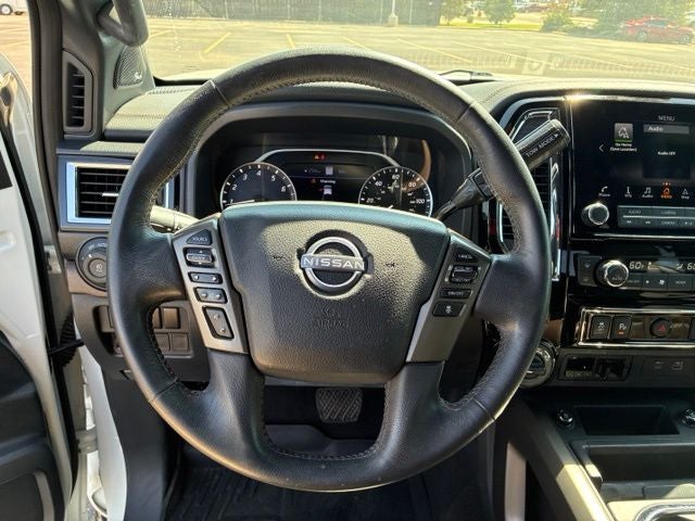 2023 Nissan Titan Platinum Reserve