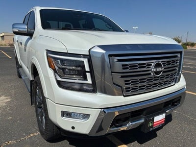 2023 Nissan Titan Platinum Reserve