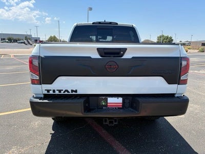 2024 Nissan Titan PRO-4X