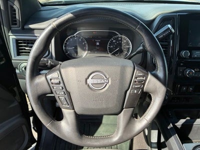 2023 Nissan Titan SV