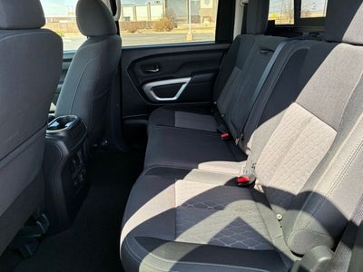 2024 Nissan Titan SV