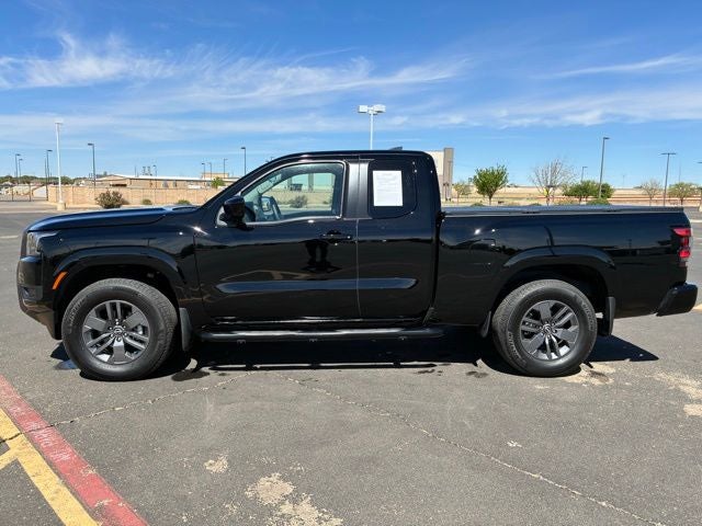 2025 Nissan Frontier SV