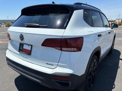 2024 Volkswagen Taos 1.5T SE