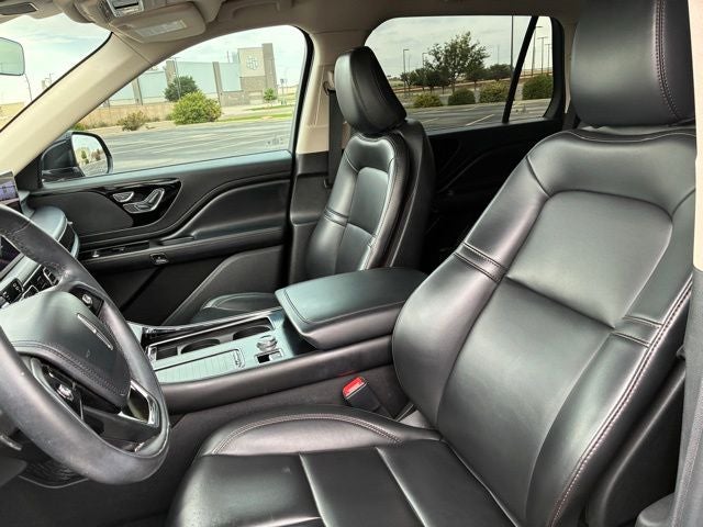 2021 Lincoln Aviator Standard