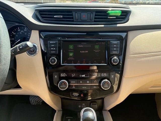 2020 Nissan Rogue SL