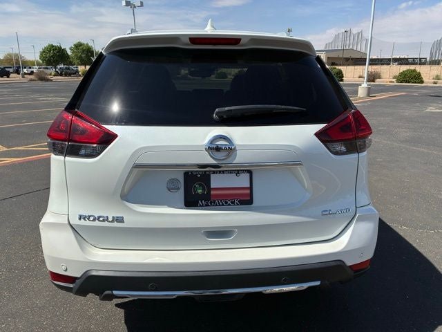 2020 Nissan Rogue SL