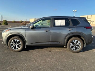 2022 Nissan Rogue SV