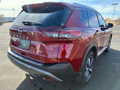 2022 Nissan Rogue SL