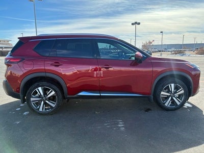 2022 Nissan Rogue SL