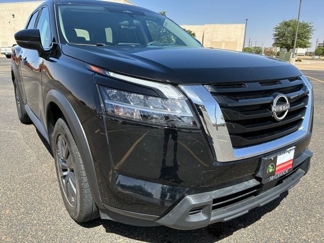 2022 Nissan Pathfinder S