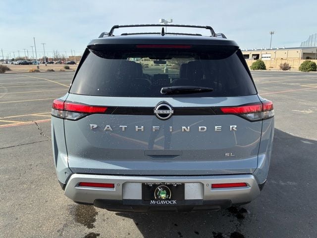 2024 Nissan Pathfinder SL
