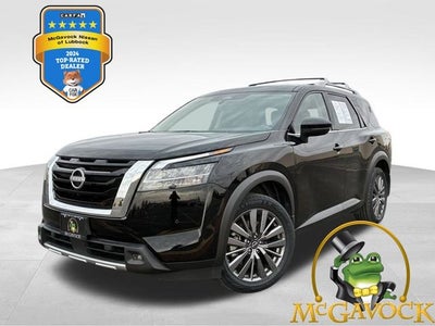 2024 Nissan Pathfinder SL