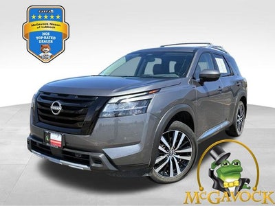 2023 Nissan Pathfinder Platinum