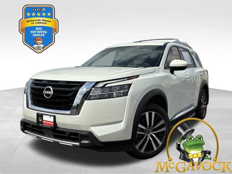 2023 Nissan Pathfinder Platinum