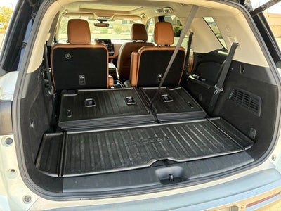 2023 Nissan Pathfinder Platinum