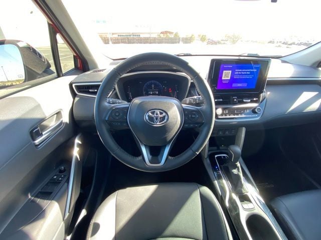 2024 Toyota Corolla Cross XLE
