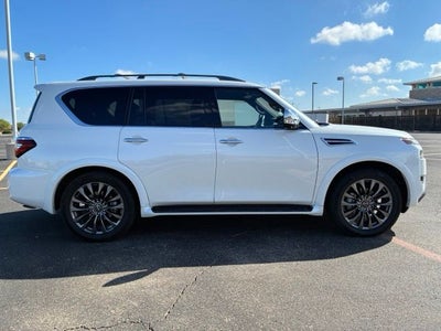 2024 Nissan Armada Platinum