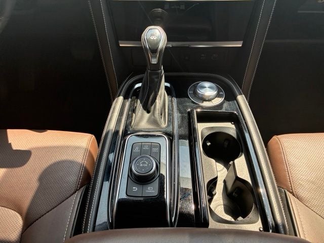 2023 INFINITI QX80 Premium Select